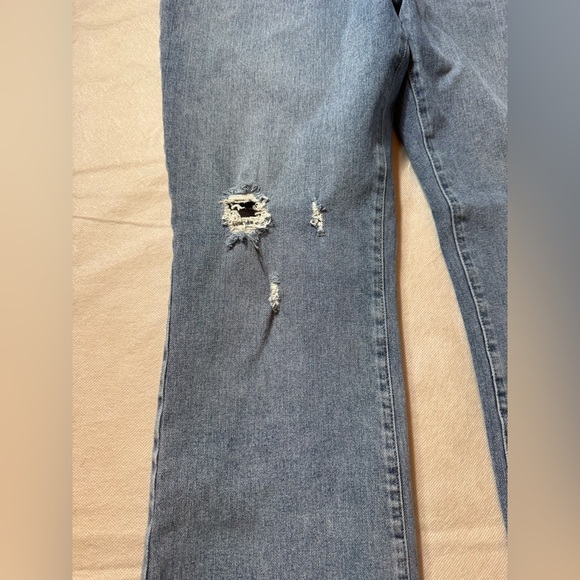 We The Free shredded cuff jeans button closure with stretch size 29 - Picture 8 of 12
